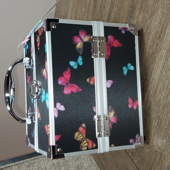 Caboodles Bags Caboodles Butterfly Design Adored Train Case Poshmark